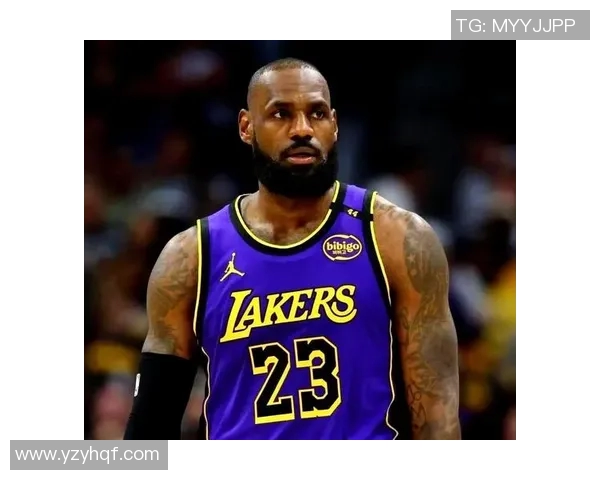 勒布朗詹姆斯如何引领年轻球员迈向成功之路与成长启示