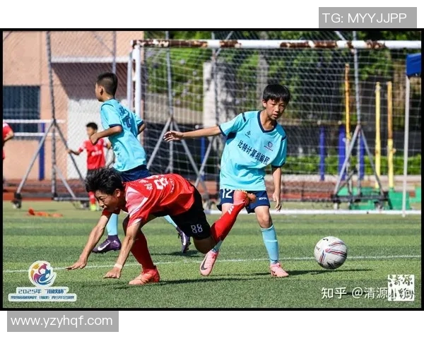 体力不足的足球明星揭秘谁在赛场上频频受限